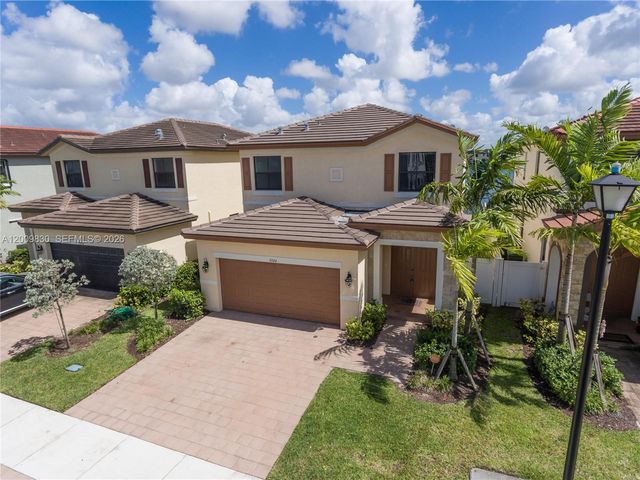 3364 W 103rd Ter, Hialeah, FL 33018