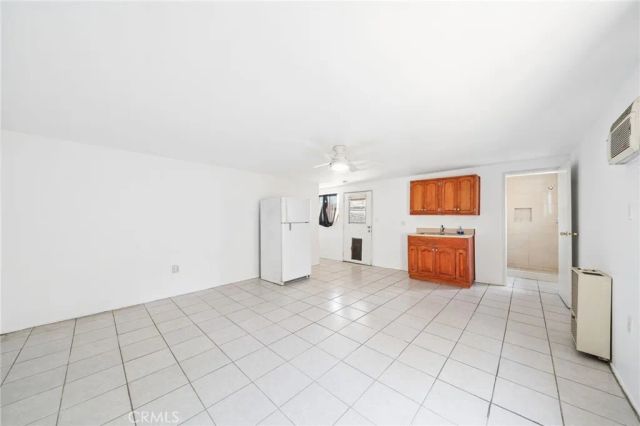 11739 Telechron, Whittier, CA 90605