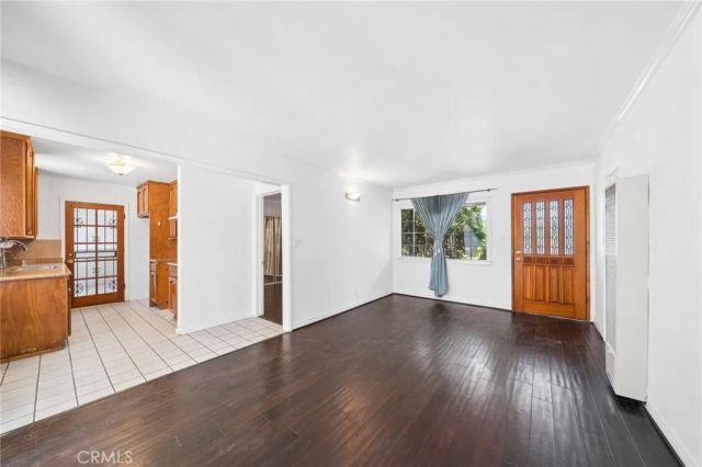 11739 Telechron, Whittier, CA 90605