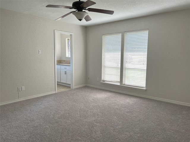 7517 Wellcrest Drive, Dallas, TX 75230