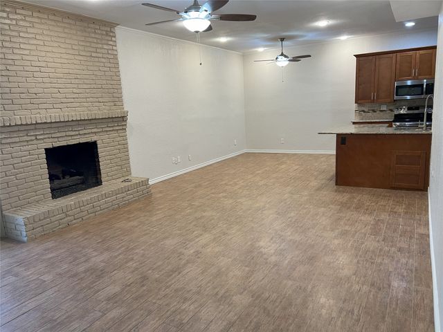 7517 Wellcrest Drive, Dallas, TX 75230
