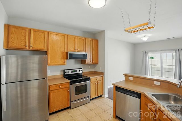 12244 Stratfield Place Circle, Pineville, NC 28134