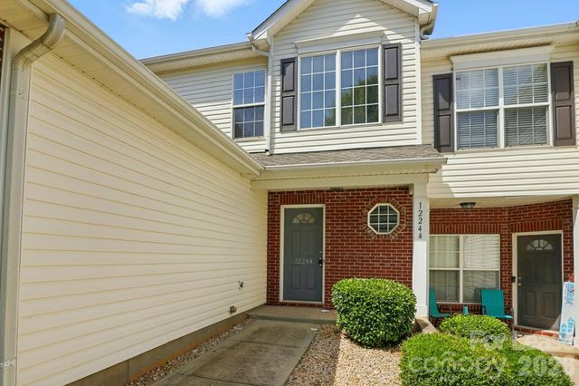 12244 Stratfield Place Circle, Pineville, NC 28134