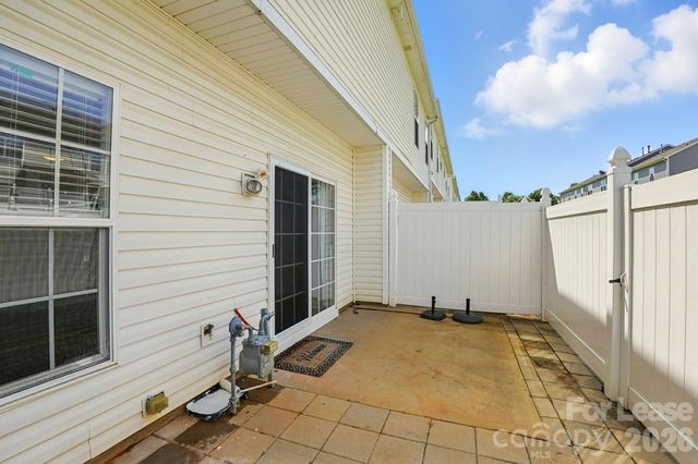 12244 Stratfield Place Circle, Pineville, NC 28134