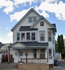 1286 East Main Street, Waterbury, CT 06705