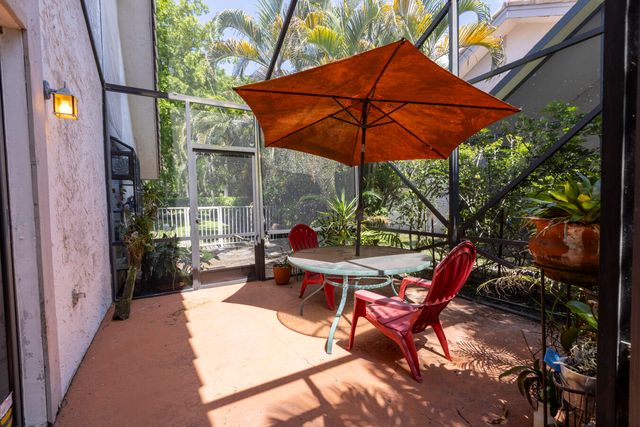 9875 Erica Court, Boca Raton, FL 33496