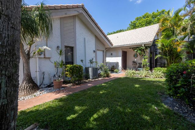 9875 Erica Court, Boca Raton, FL 33496