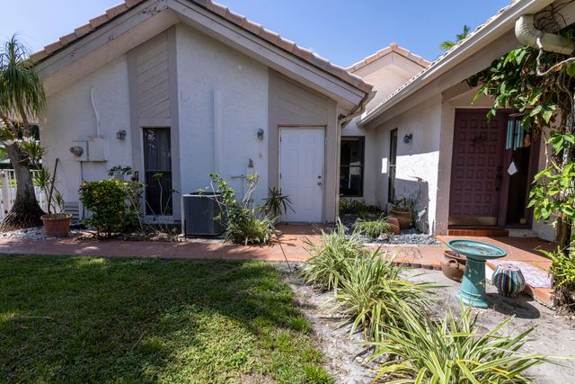 9875 Erica Court, Boca Raton, FL 33496