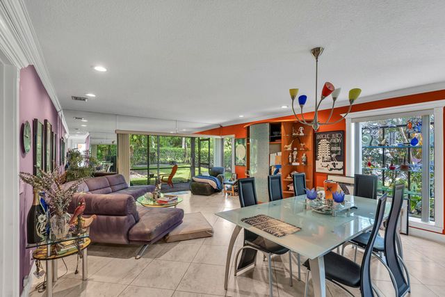 9875 Erica Court, Boca Raton, FL 33496