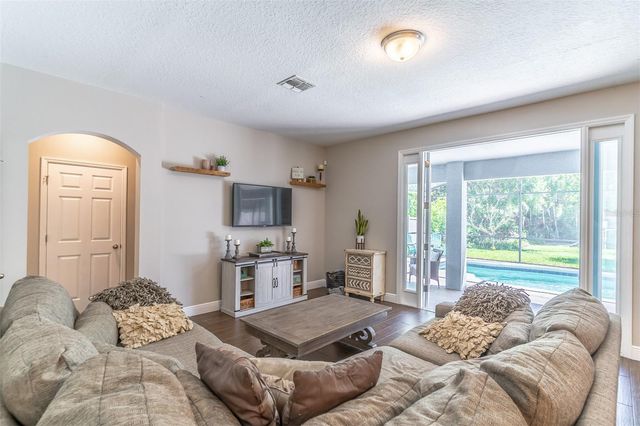 689 SEVEN OAKS BOULEVARD, Winter Springs, FL 32708