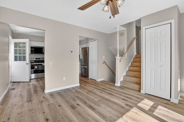 1215 N Oak Road, Davison Township, MI 48423