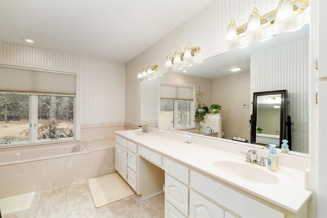 5 Conquista Lane, Hot Springs Village, AR 71909