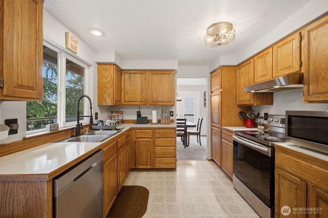 2411 T Street NW, Auburn, WA 98001