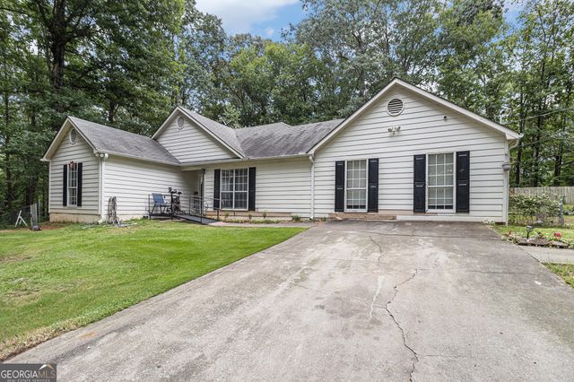 365 Cook Drive, Ellenwood, GA 30294