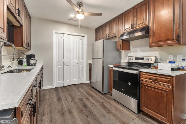 365 Cook Drive, Ellenwood, GA 30294