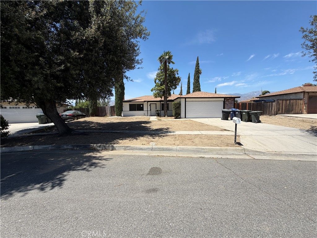 813 Doyle Avenue, Redlands, CA 92374