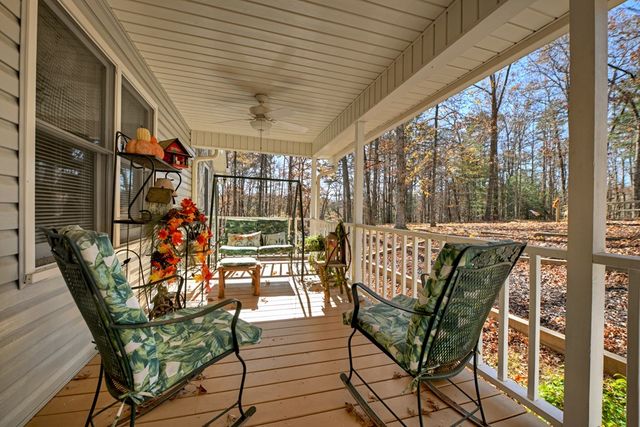 122 Dj Lane, Ellijay, GA 30540