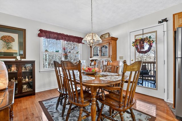 122 Dj Lane, Ellijay, GA 30540