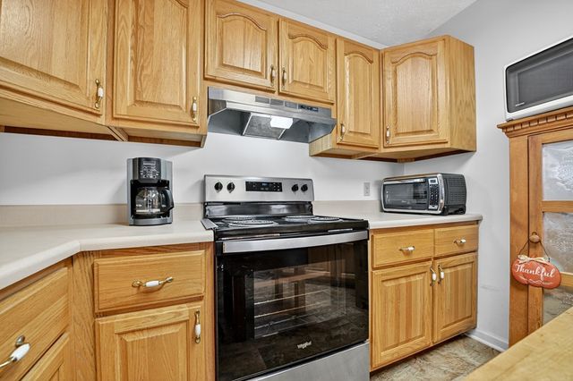 122 Dj Lane, Ellijay, GA 30540