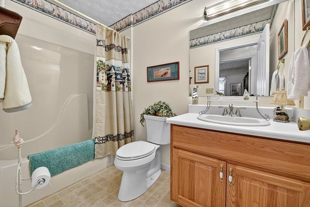 122 Dj Lane, Ellijay, GA 30540