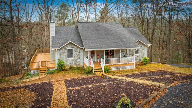 122 Dj Lane, Ellijay, GA 30540