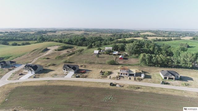3390 Scenic Hills Drive, Blair, NE 68008