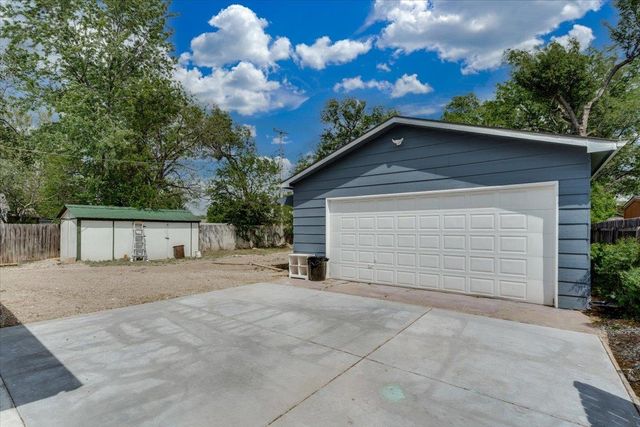 3238 S Edwards, Wichita, KS 67217
