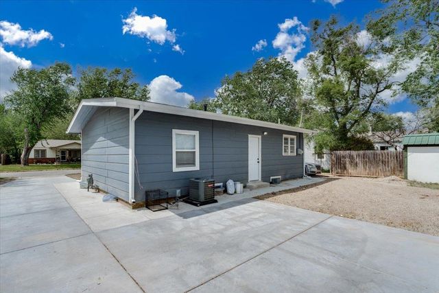 3238 S Edwards, Wichita, KS 67217