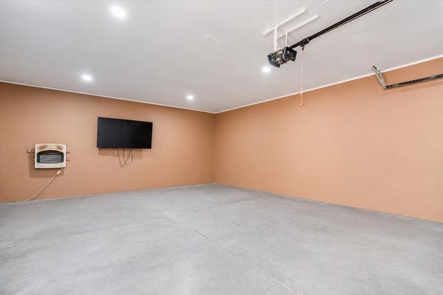 3238 S Edwards, Wichita, KS 67217