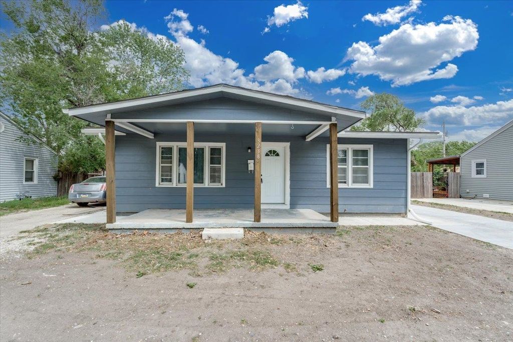 3238 S Edwards, Wichita, KS 67217
