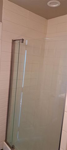 5911 Lago Vista WAY B, Lago Vista, TX 78645