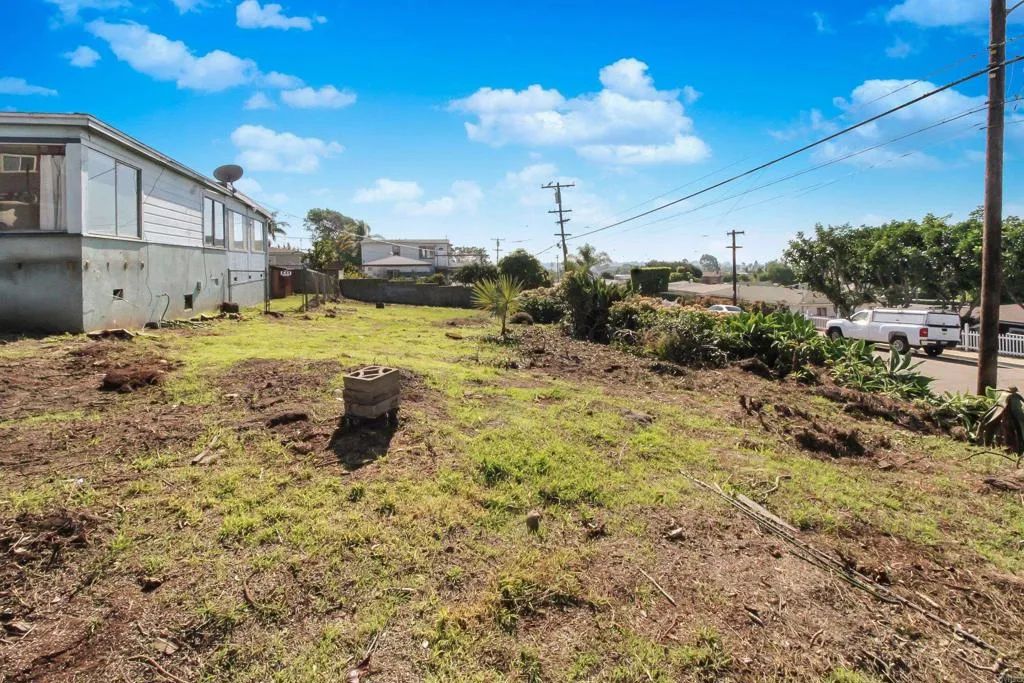 6821 Newbold Court SMART Real Estate