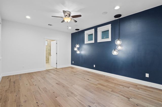 5415 Woodview Ave, Austin, TX 78756