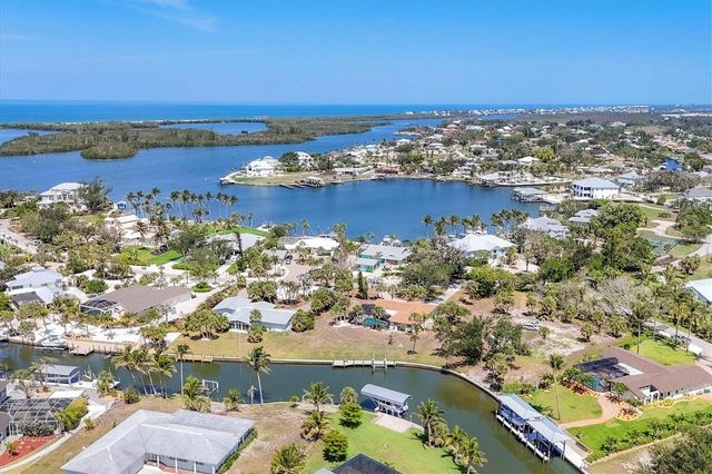 500 GREEN DOLPHIN DRIVE S, Placida, FL 33946