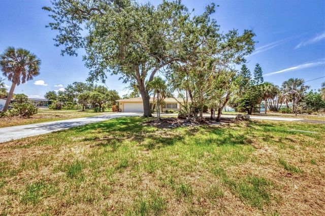 500 GREEN DOLPHIN DRIVE S, Placida, FL 33946