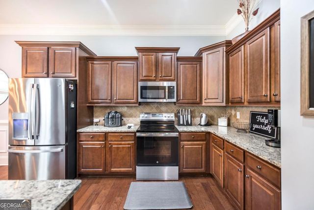 315 Deven Court, Warner Robins, GA 31088