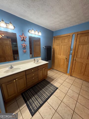 4388 Bowman Way, Snellville, GA 30039