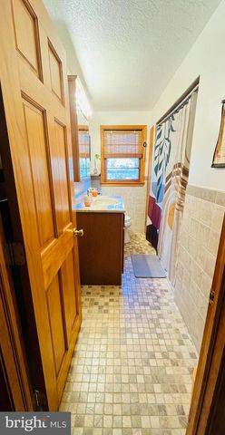 31 BEEBETOWN RD, Hammonton, NJ 08037