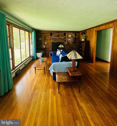 31 BEEBETOWN RD, Hammonton, NJ 08037
