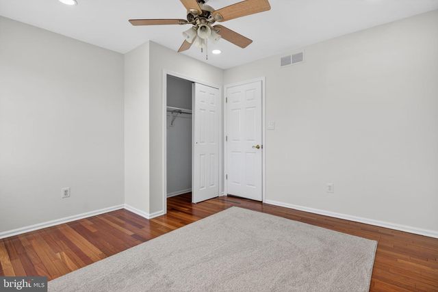 160 COUNTRY FARMS RD, Marlton, NJ 08053