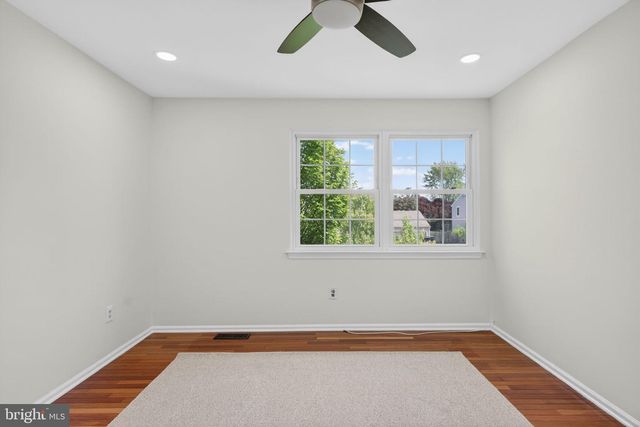 160 COUNTRY FARMS RD, Marlton, NJ 08053