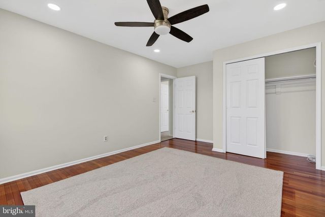 160 COUNTRY FARMS RD, Marlton, NJ 08053
