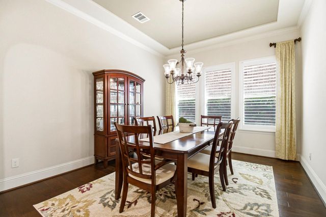 115 Sanibel Crest Place, Montgomery, TX 77316