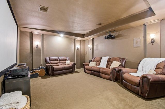 115 Sanibel Crest Place, Montgomery, TX 77316