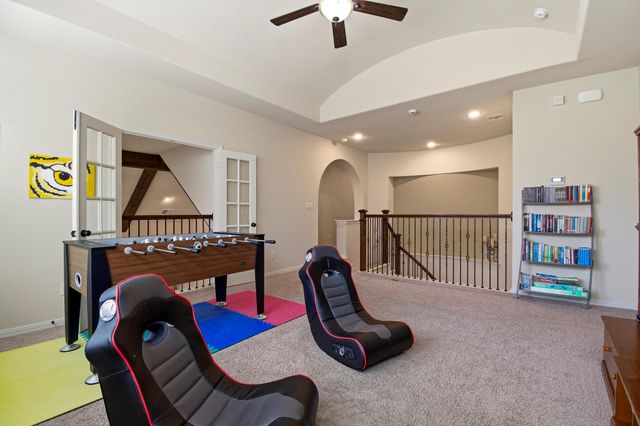 115 Sanibel Crest Place, Montgomery, TX 77316