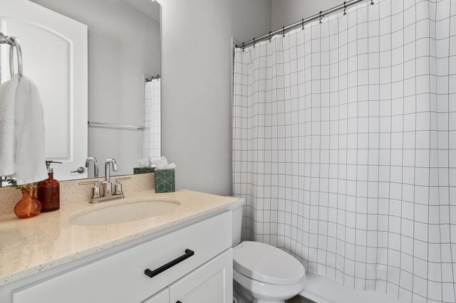 3444 Twinspur ST, Leander, TX 78641