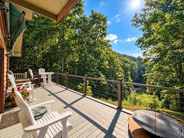 1168 Daybreak Boulevard, Murphy, NC 28906