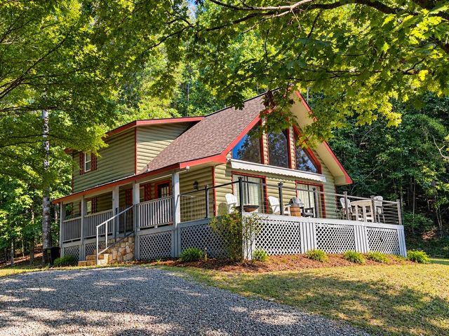 1168 Daybreak Boulevard, Murphy, NC 28906