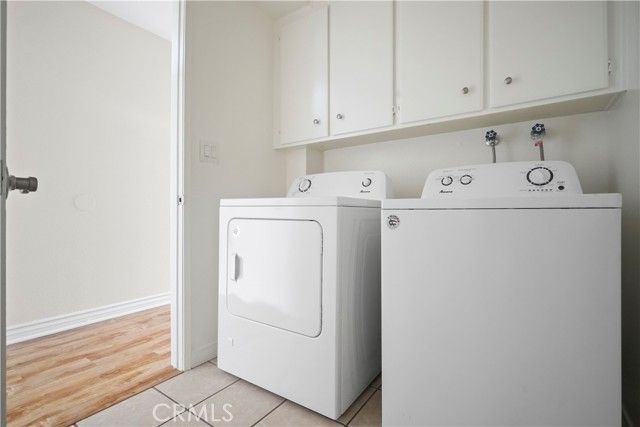 11311 Tampa Avenue 21, Porter Ranch (los Angeles), CA 91326