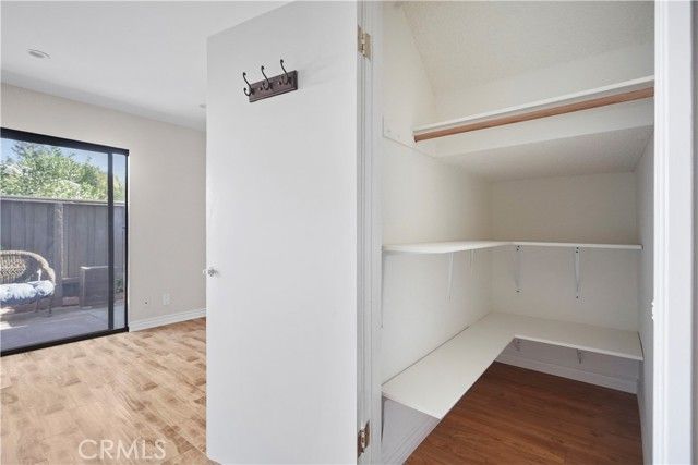 11311 Tampa Avenue 21, Porter Ranch (los Angeles), CA 91326